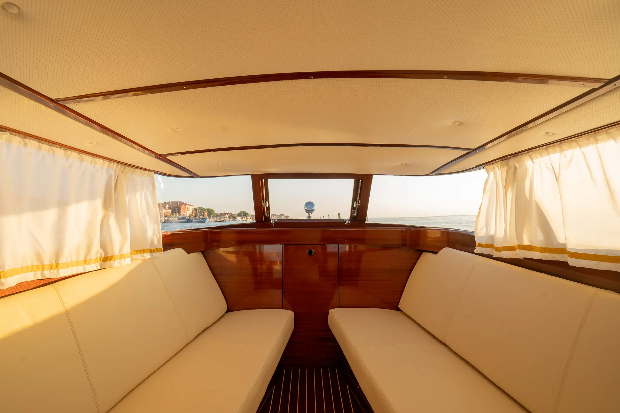 Luxury Escape Venice Lagoon Boat Tour 6