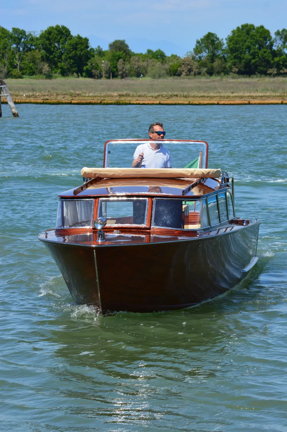 Luxury Escape Venice Boat Tour in the Venetian Lagoon 11