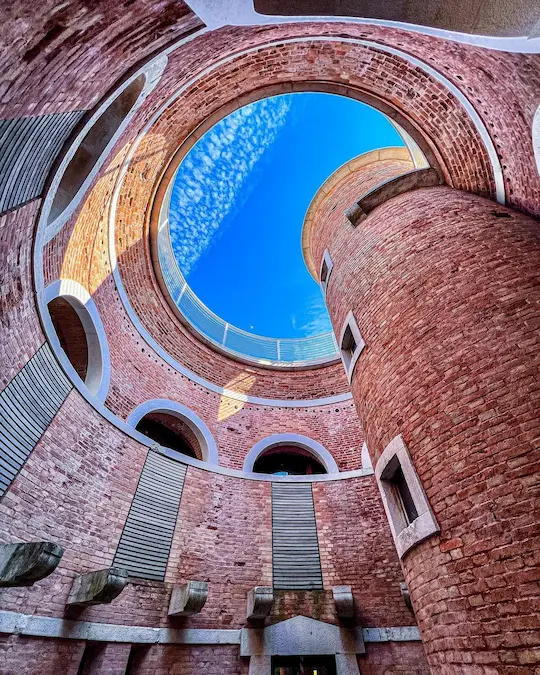 Luxury Escape Venice Boat Tour in the Venetian Lagoon 24