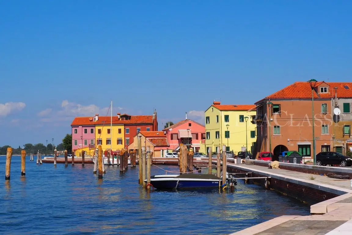 Luxury Escape Venice Boat Tour in the Venetian Lagoon 32
